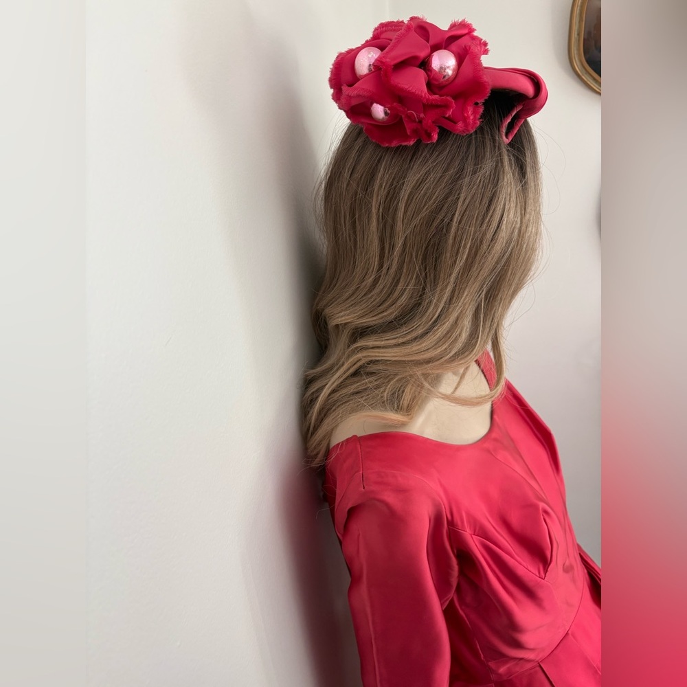 Vintage 50s Coral Pink Satin Suzy Perrette Style Bombshell Dress & Designer Hat - Picture 12 of 14